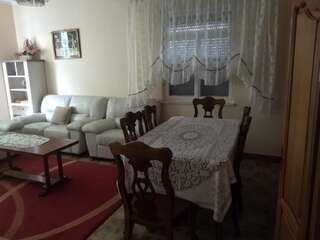 Апартаменты Old Fig Tree Holiday House Игало Апартаменты-103