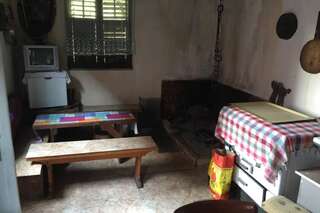 Апартаменты Old Fig Tree Holiday House Игало Апартаменты-69